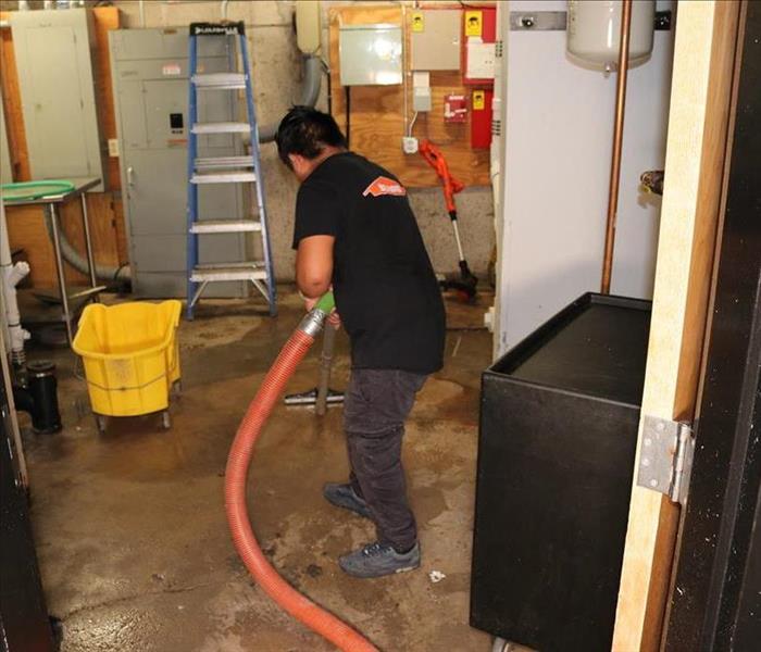Restaurant requires commercial water damage clean up in Mansfield, CT